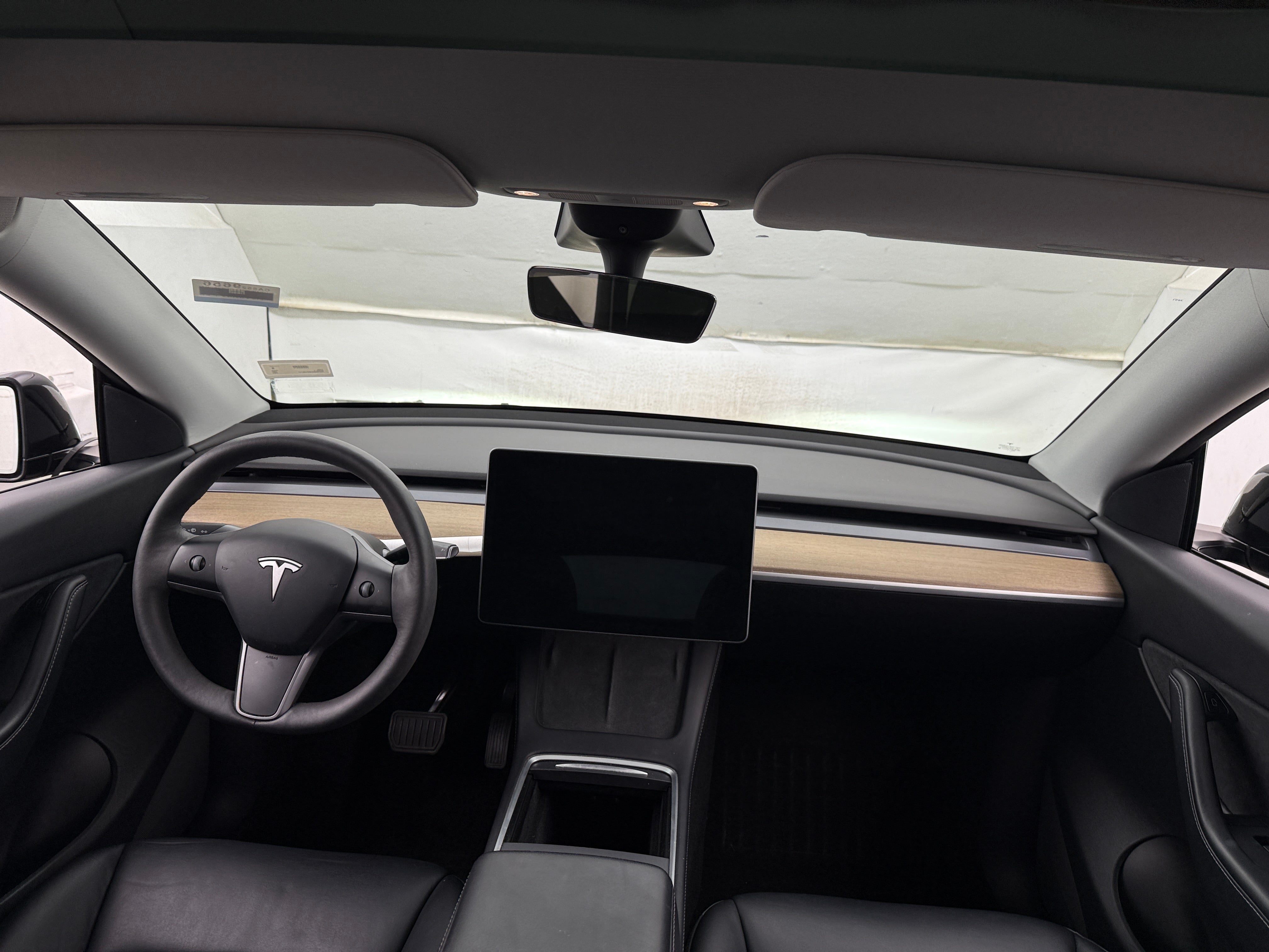 tesla model y 2022 7SAYGDEE5NF439717 image tesla model y 2022 7SAYGDEE5NF439717 image